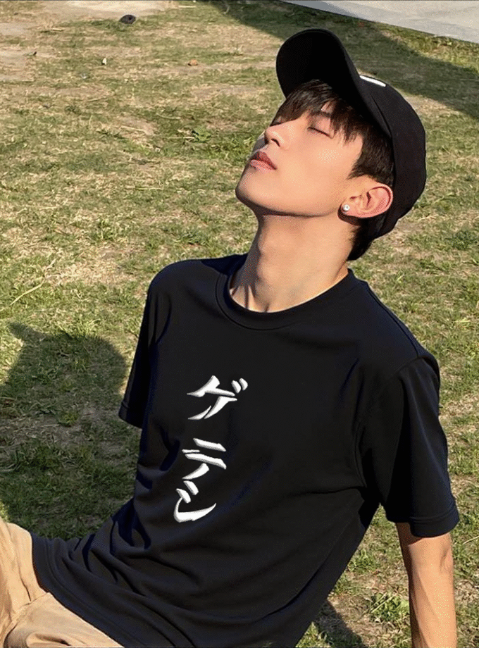 Itachi Uchiha Oversized Tee