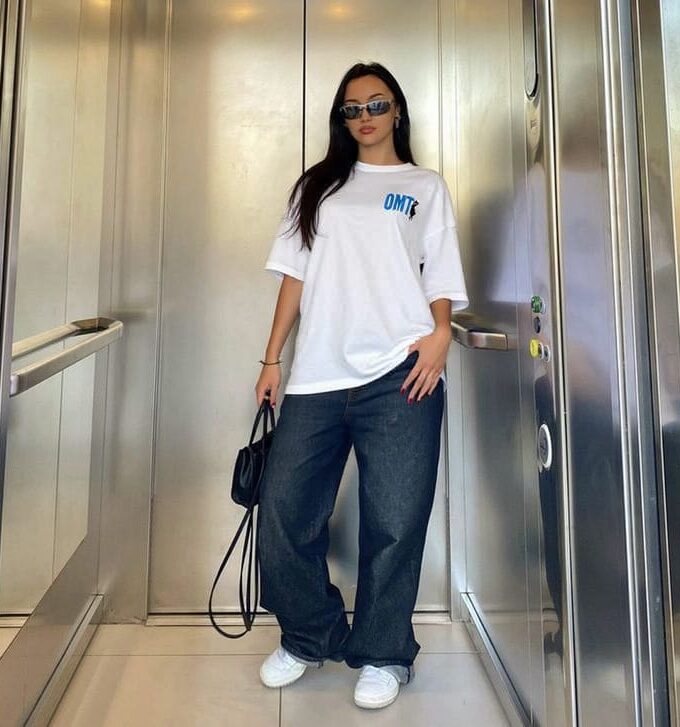 Wake Up Oversized Tee