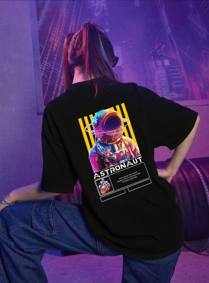Astronaut Oversized Tee