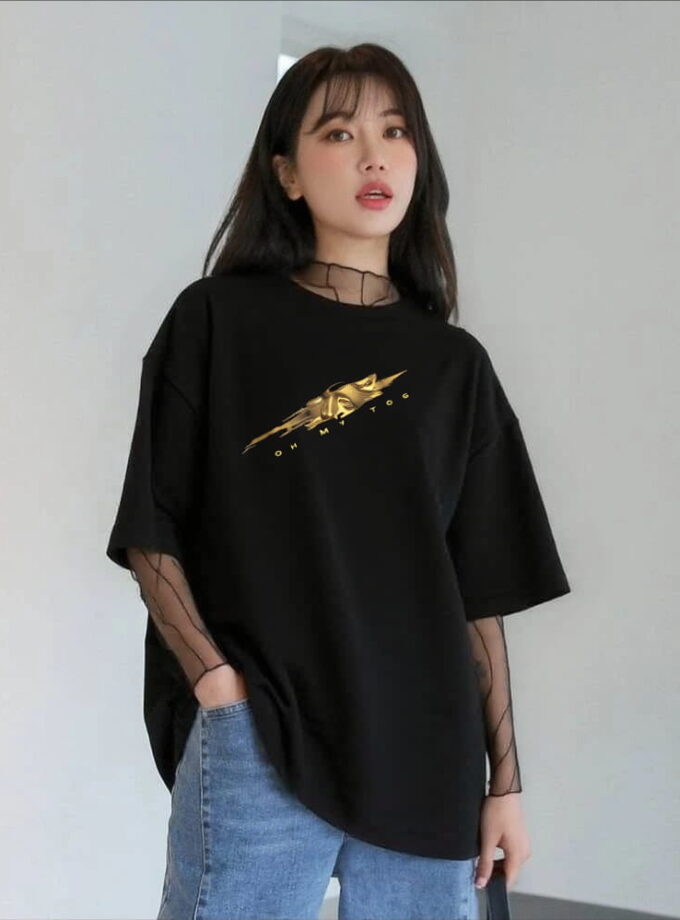 Golden Face Statue Oversized Tee