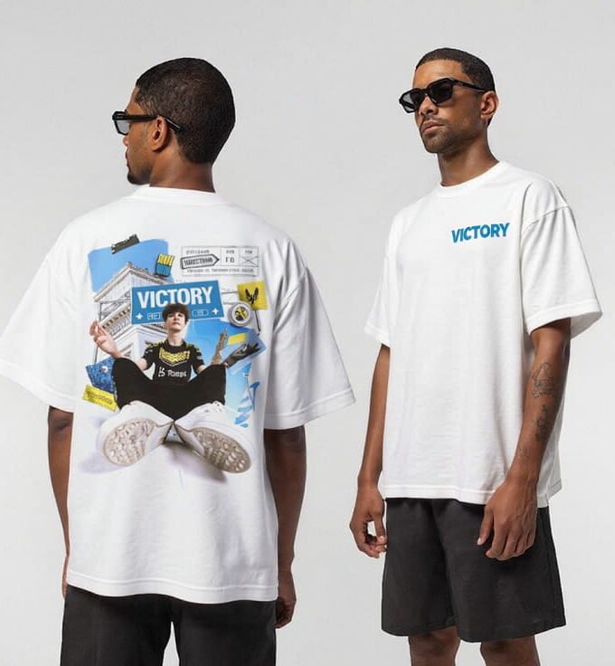 Victory Oversized Tee