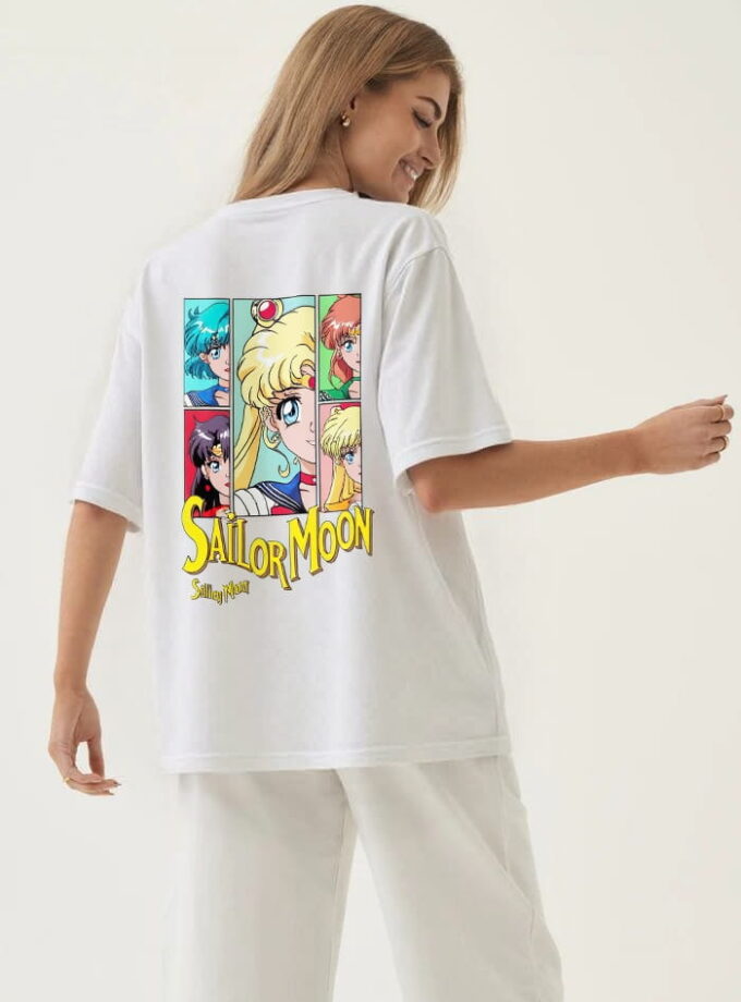 Sailor-Moon Oversized Tee