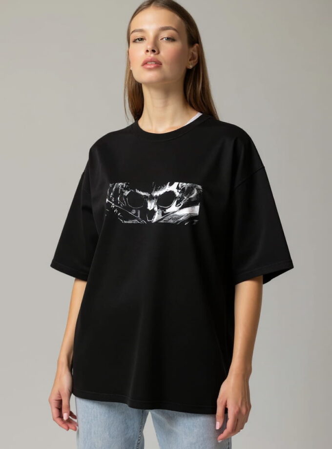 Berserk Skull Knight Oversized Tee
